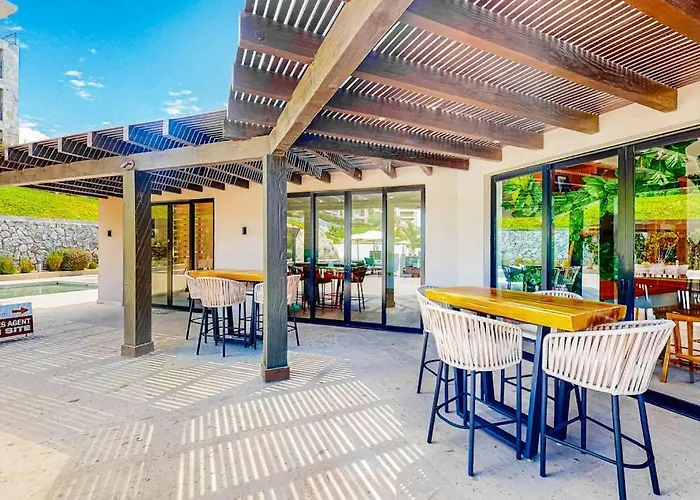 Ground-floor With Ocean View, Pool, Gym, Hot Tub, & Washer/dryer Сasa de vacaciones *
