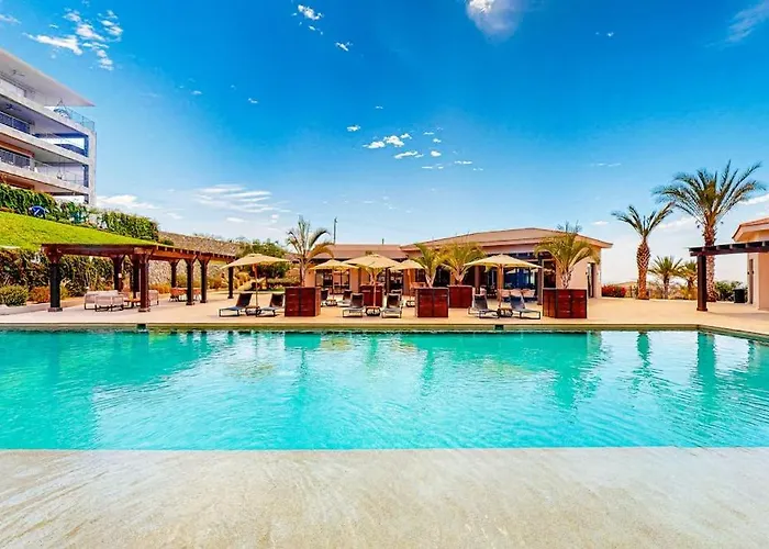 Ground-floor With Ocean View, Pool, Gym, Hot Tub, & Washer/dryer Сasa de vacaciones Cabo San Lucas